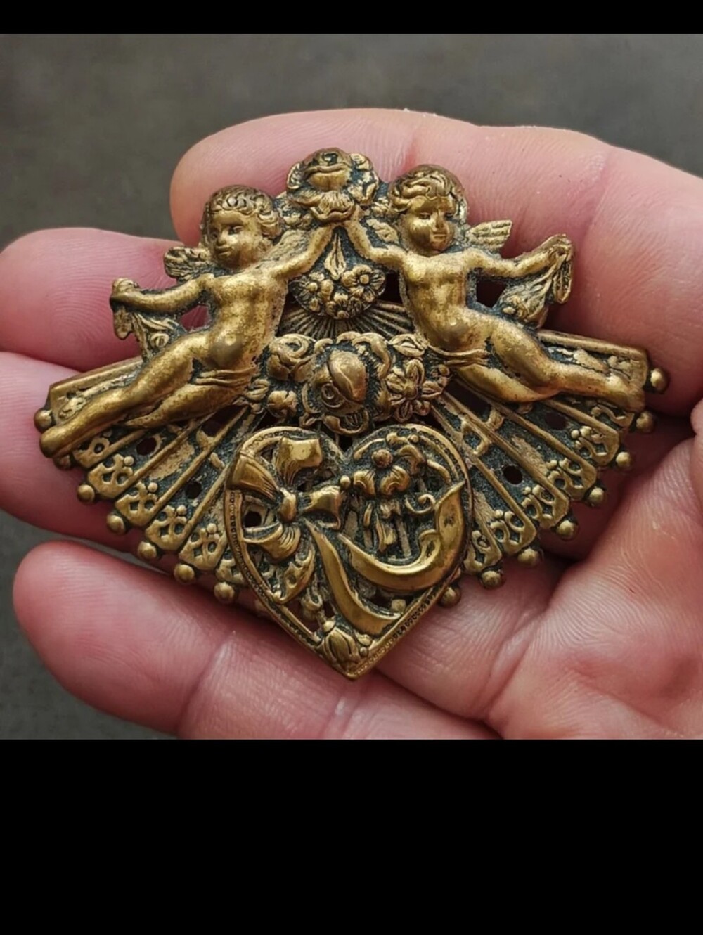 1970s/80s Gold Tone Renaissance Revival Style Double Cherub Brooch